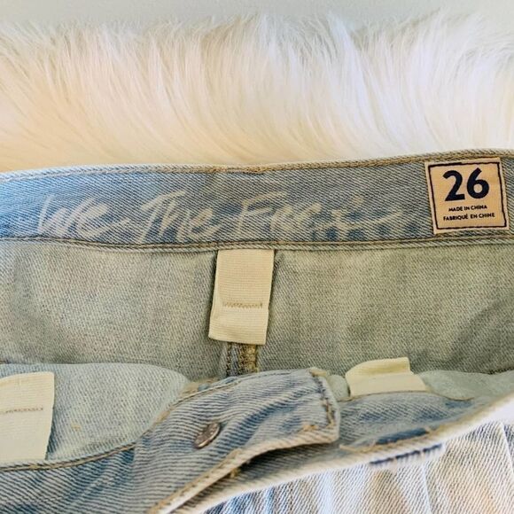 NWTāFreeāPeopleāDistressedĀ SidecarāDenimāSkirt! - Picture 7 of 7